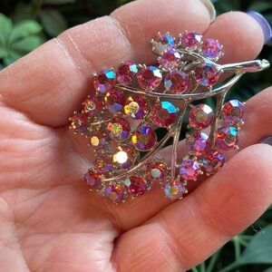 Vintage Gorgeous Coro AB Pink Rhinestones Silver Tone Brooch/Pin